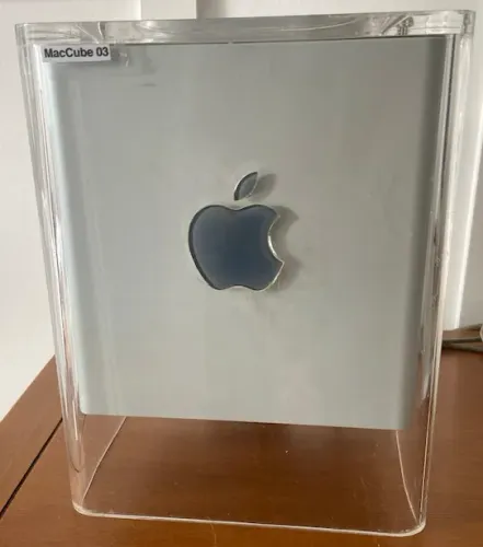 Mac Cube Apple.