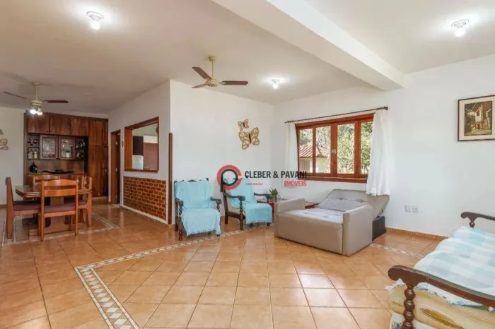 Chácara em Sarapuí - Pernuta