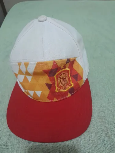 Boné Espanha - Estiloso e Confortável