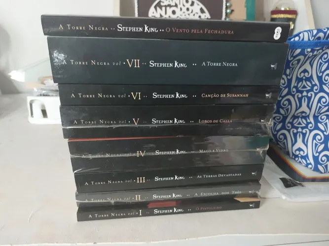 Coleção A Torre Negra - Stephen King oito livros vento pela fechadura novo lacrado
