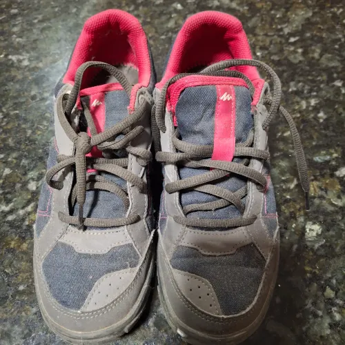Tenis de trilha quechua NH100