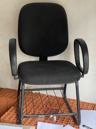 Cadeira Almofadada P/ Escritório