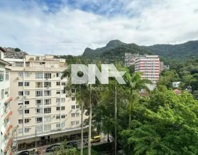 Apartamento : / Residencial / Gávea