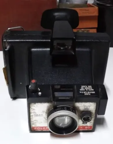 CAMERA POLAROID