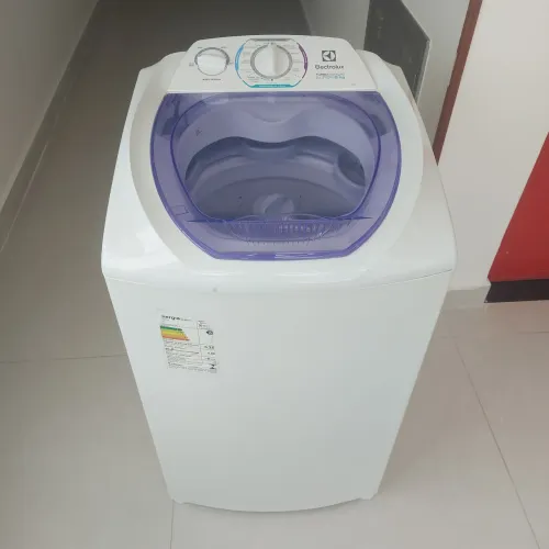 Máquina de lavar Electrolux 8kg Nova 6 meses de uso 
