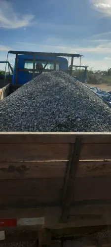 Caminhão fuscão 3/4