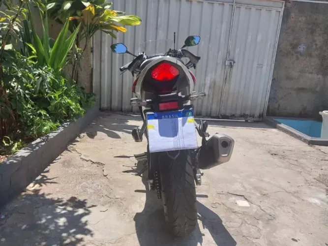 Mais nova de BH CBR 500R
