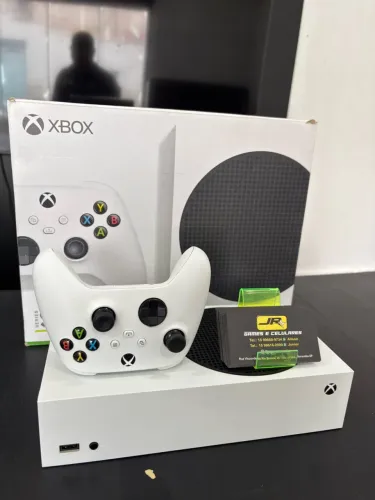Xbox Series S Semi - Novo
