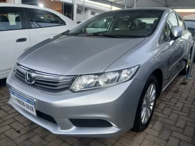Honda Civic 1.8 Lxs - 2014