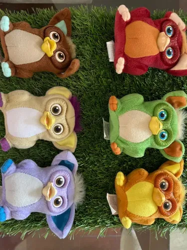 6 Pelúcias Furby - Diversas Cores