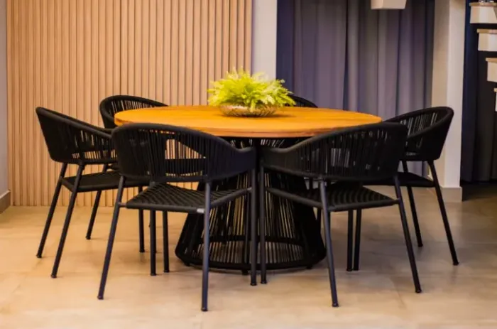 MESA REDONDA PARA JARDIM, PISCINA OU VARANDA 