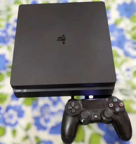 Ps4 slim impecável