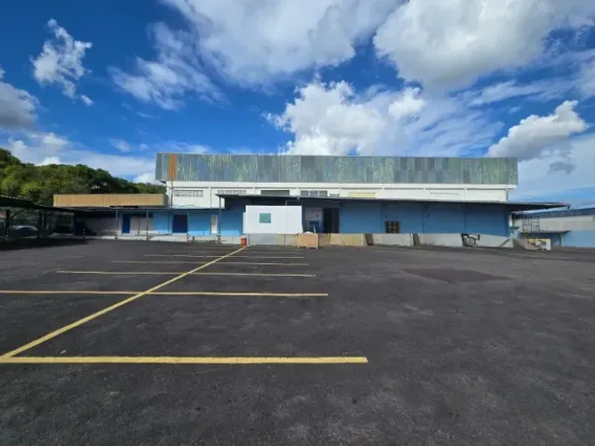 Galpão 3.300m² c/ Câmaras Frigorificas 100ton (cada) e Terreno 15.000m² no Santo Agostinho