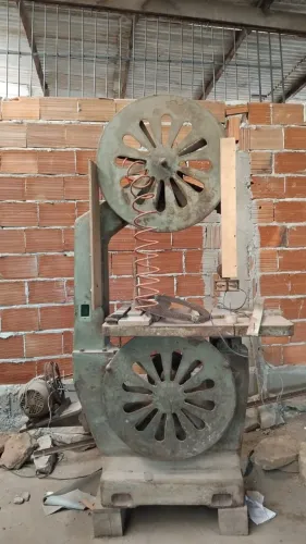 Serra de Fita Profissional para Marcenaria