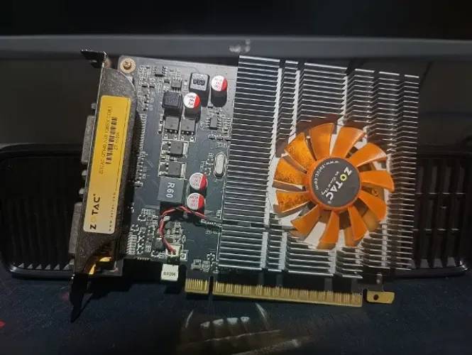 Zotac GeForce GT-640 2GB DDR3 128 Bit