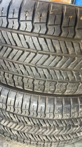 Pneu 235/50/18 Bridgestone 