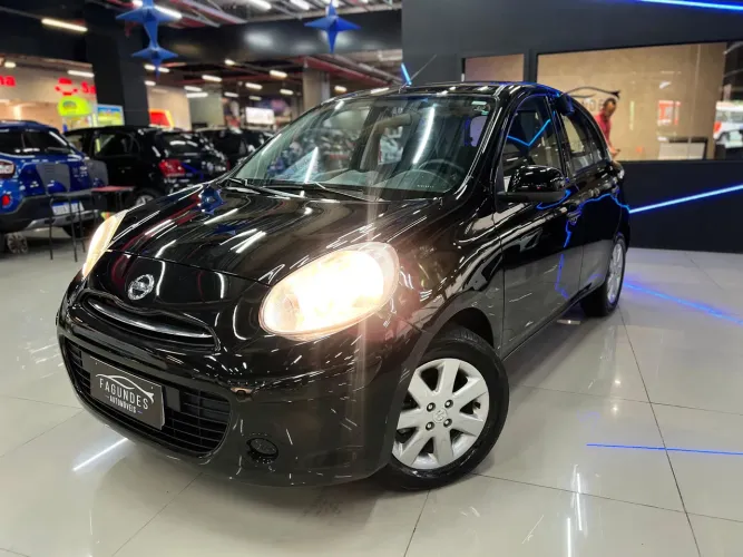 Nissan March S 1.0 16V Flex Fuel 5P 2013