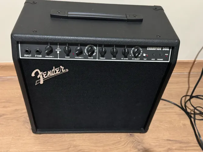 Caixa Amplificada guitarra fender
