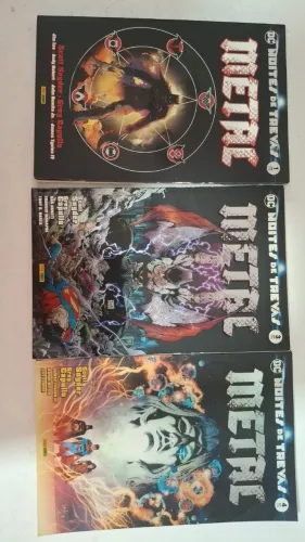 Kit de 3 livros: DC noite das trevas-metal vol 1,3 E 4.