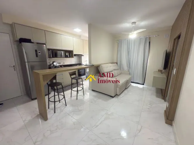 Apartamento com 2 dormitórios à venda, 54 m² por R$ 275.000,00 - Dois Córregos - Piracicab