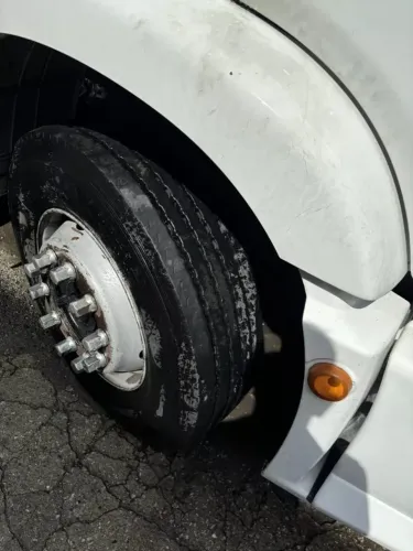 Volkswagen 24250 bau 9,50m. 30000 mil..