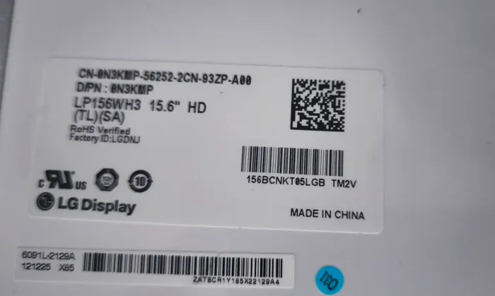 Tela LCD LG LP156WH3 15.6" HD com linhas verticais.
