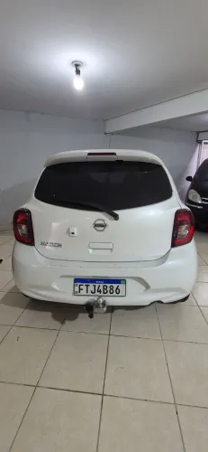 Nissan March SL 1.6 16V Flex Fuel 5P 2015