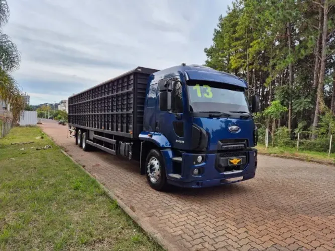 Ford Cargo 2429 boiadeiro motor novo - estudo trocas