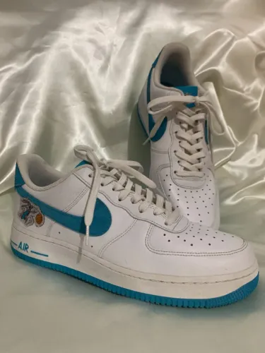 tênis nike air force 1 07 x space jam: a new legacy - tam: 43 | pernalonga - looney tunes