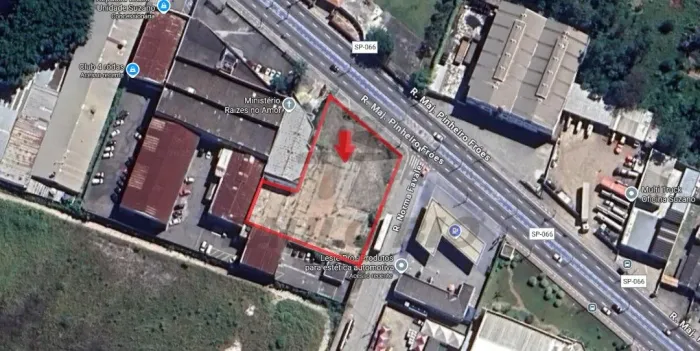 Terreno Comercial Esquina para vender no Bairro Vila Maria de Maggi - Suzano - SP.