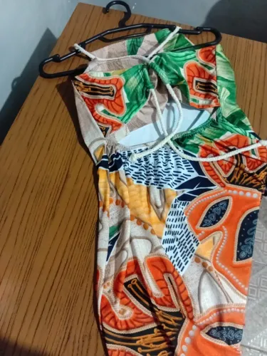 Vestido estampa praia