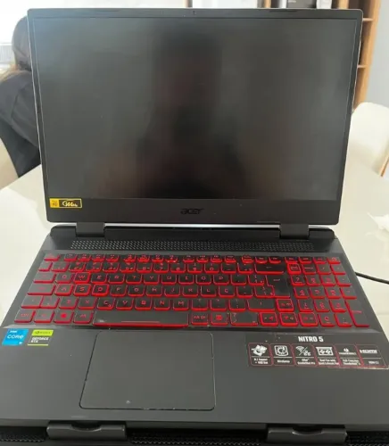 ACER NITRO 5 AN515-58-54UH ? i5 12a + RTX 3050 + 24GB RAM
