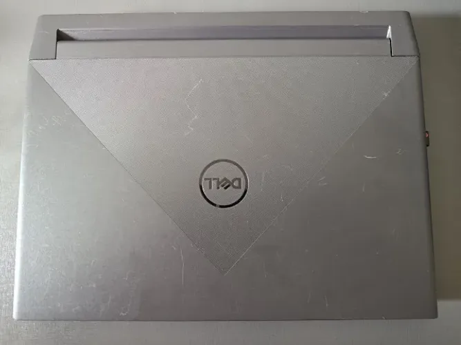 Vendo Notebook Gamer Dell G15