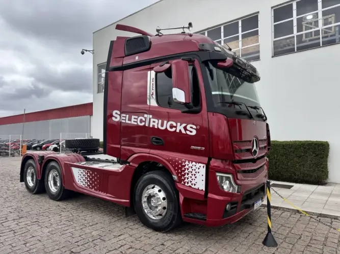 Mercedes-Benz Actros 2653 6x4.
