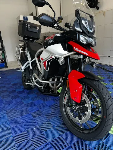 Triumph Tiger 900 Aragon Edition - Impecável, Apenas 5.500 km (Moto de Garagem)