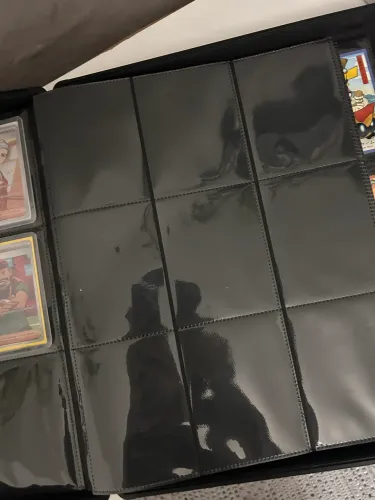 Binder Maleta de cartas Pokémon