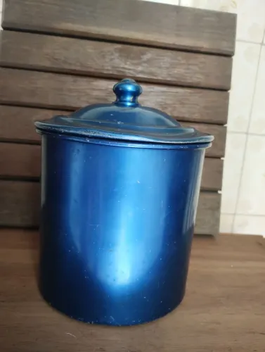 Pote de Mantimentos Azul em Alumínio - Antigo - Capacidade 2 kg