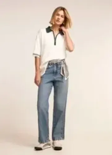 Calça Reta Cintura Alta em Jeans