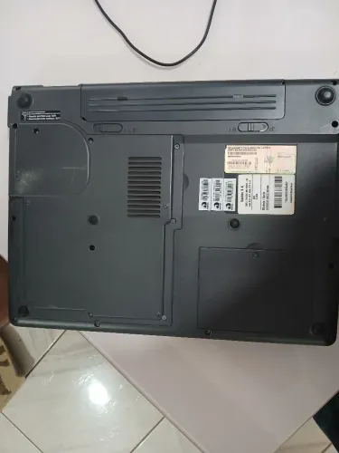 Notebook para retirada de peças