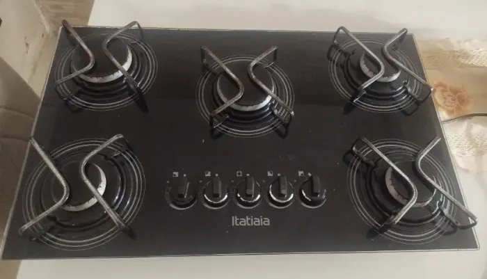 fogão cooktop 5 bocas, obs: uma boca não acende no automático, tel: *