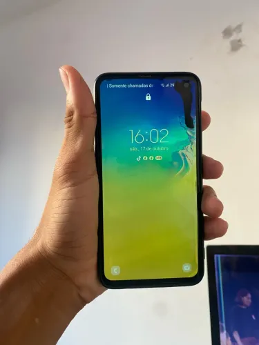 S10e 128gb