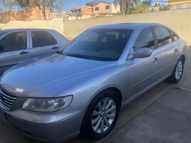 Hyundai Azera GLS 3.3 V6 24V 4P Aut. 2010