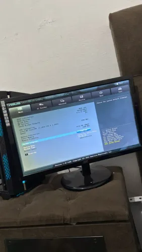 Monitor AOC 21,5 Polegadas