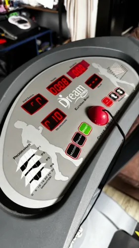 ? Esteira elétrica Dream Fitness ? Semi Nova ? R$700 (negociável)