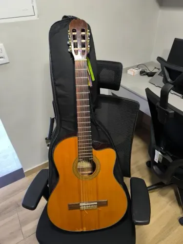 Violão nylon eletroacústico Eagle CH800NT Cordas de nylon Afinador digital Equalizador