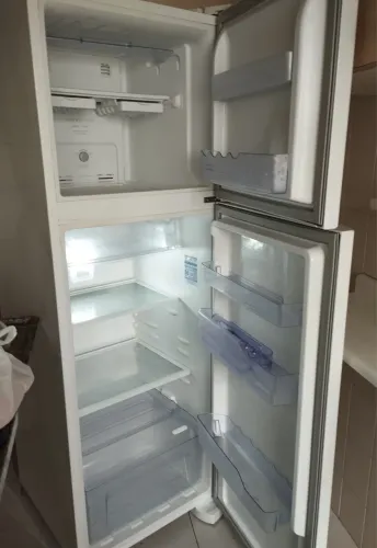 Geladeira Electrolux Frost Free 371L