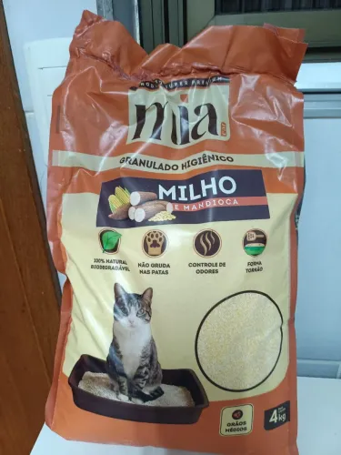 Areia higiênica para gatos 