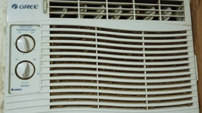 Vendo Ar condicionado Gree 7000 BTUs com menos de 1 ano de uso