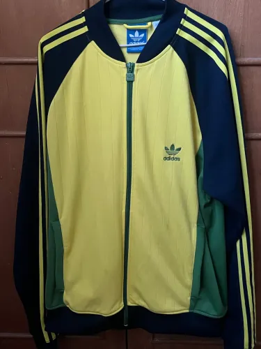 Jaqueta adidas originals - tamanho G