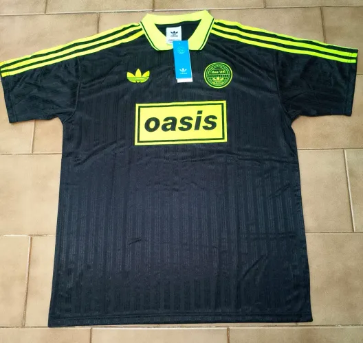 Camisa Adidas OASIS preta com verde GG